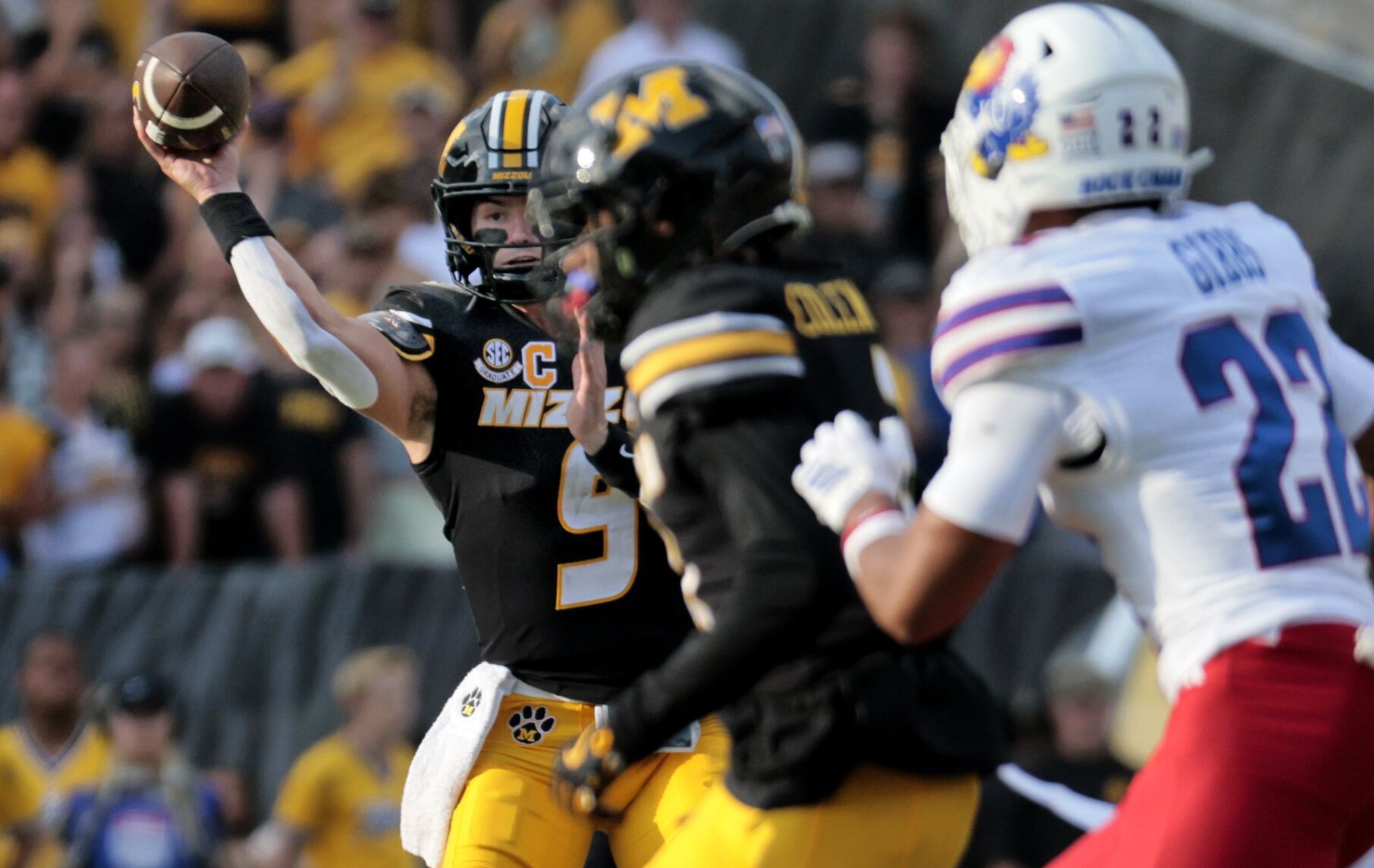 Border War returns as Mzzou host Kansas